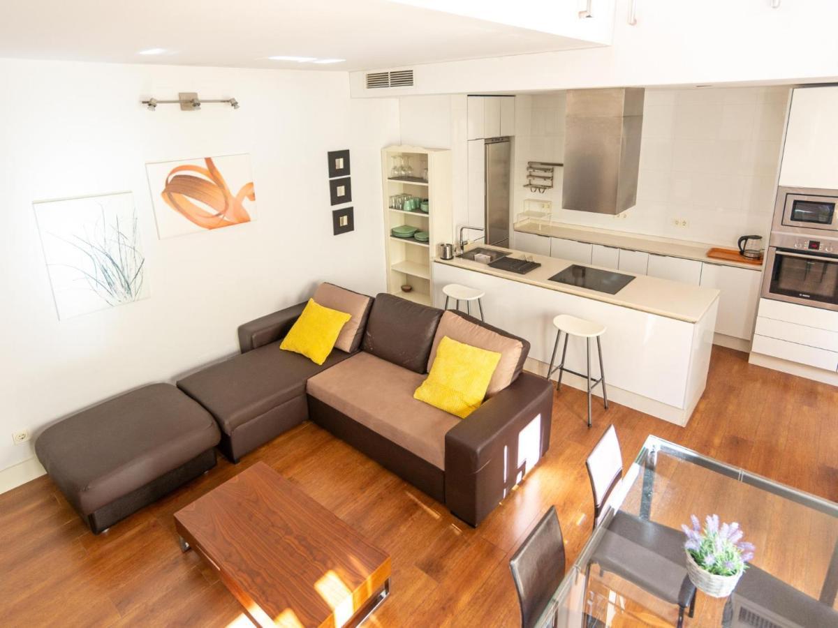 Lu&Cia Duplex City Center Malaga Bagian luar foto