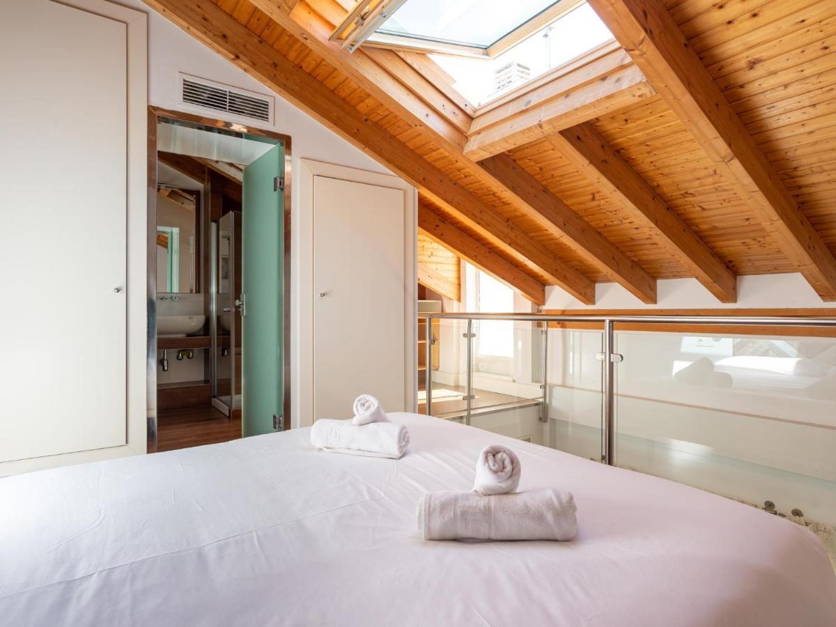 Lu&Cia Duplex City Center Malaga Bagian luar foto